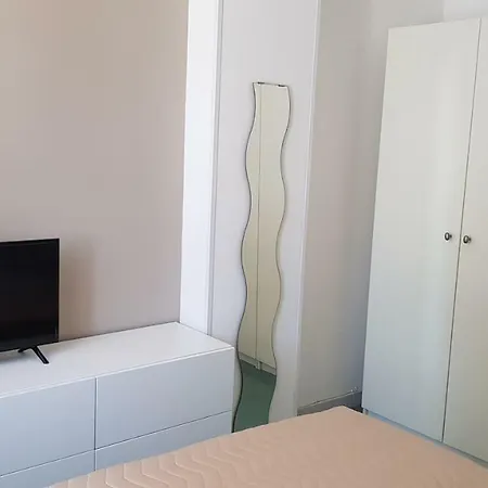 Sabrina House 度假居 *
